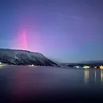 The Midnight Sun Feriehus