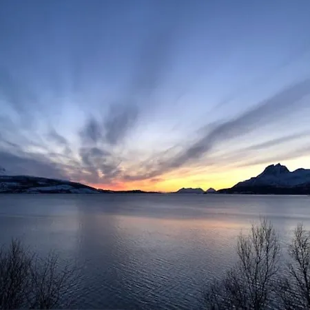 The Midnight Sun Holiday home *