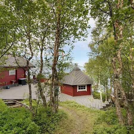 Feriehus The Midnight Sun Gratangen