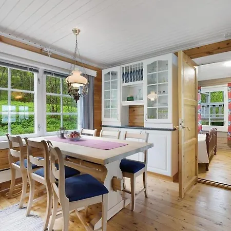 The Midnight Sun Holiday home *
