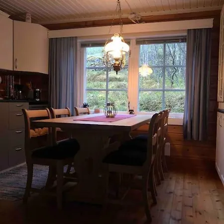 Feriehus The Midnight Sun Gratangen