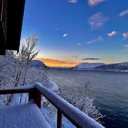 The Midnight Sun Feriehus *
