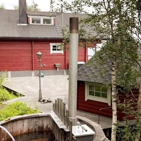 The Midnight Sun Feriehus *
